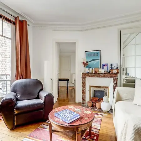 De Charme Quartier Emblematique דירה